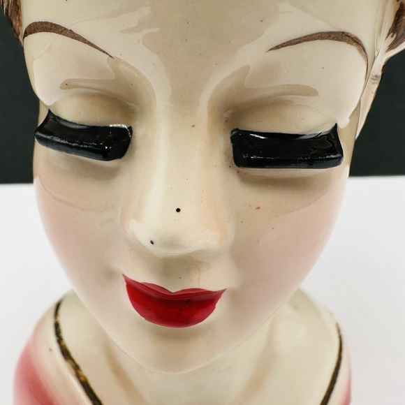 Vintage Nippon Yoko Boeki Lady 7” Head Vase Blond Floral Feather Top Ceramic - Picture 3 of 15